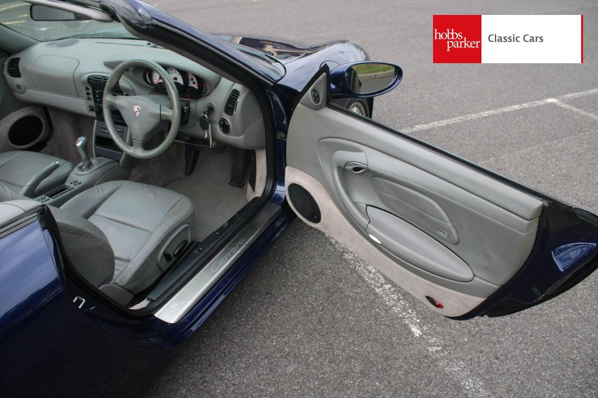 2001 Porsche 911 CARRERA 2 MANUAL