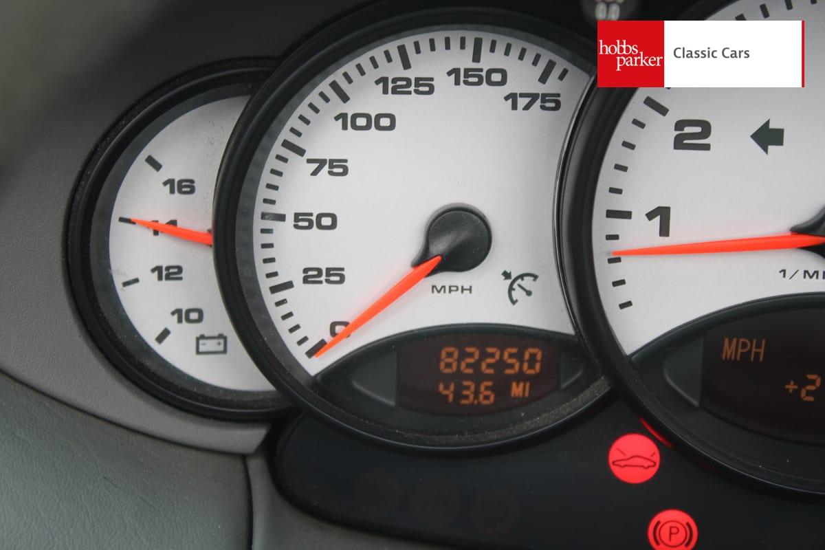 2001 Porsche 911 CARRERA 2 MANUAL