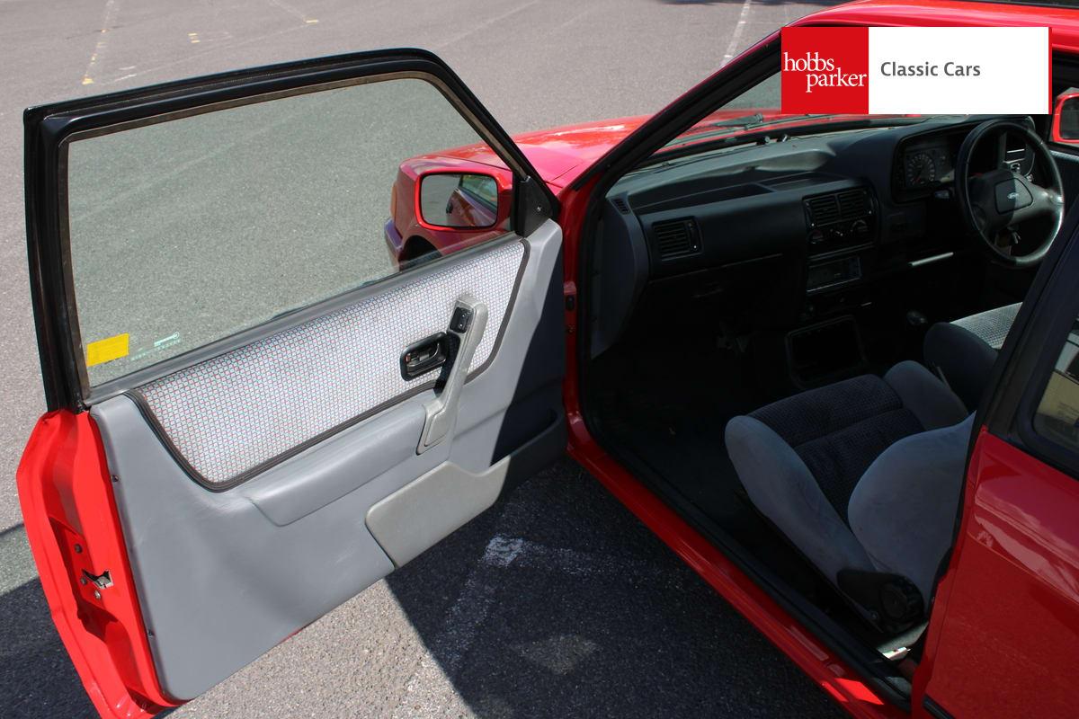 1990 Ford ESCORT XR3I MK4