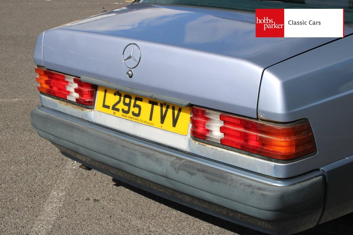 1994 Mercedes - Benz 190E AUTO
