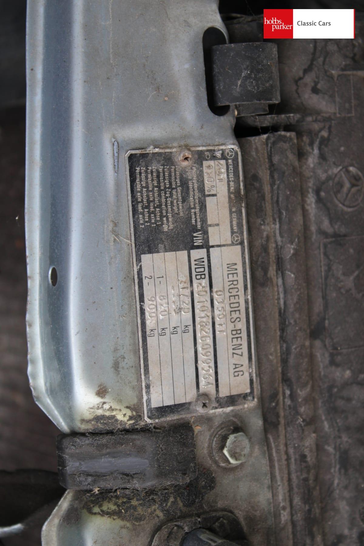 1994 Mercedes - Benz 190E AUTO