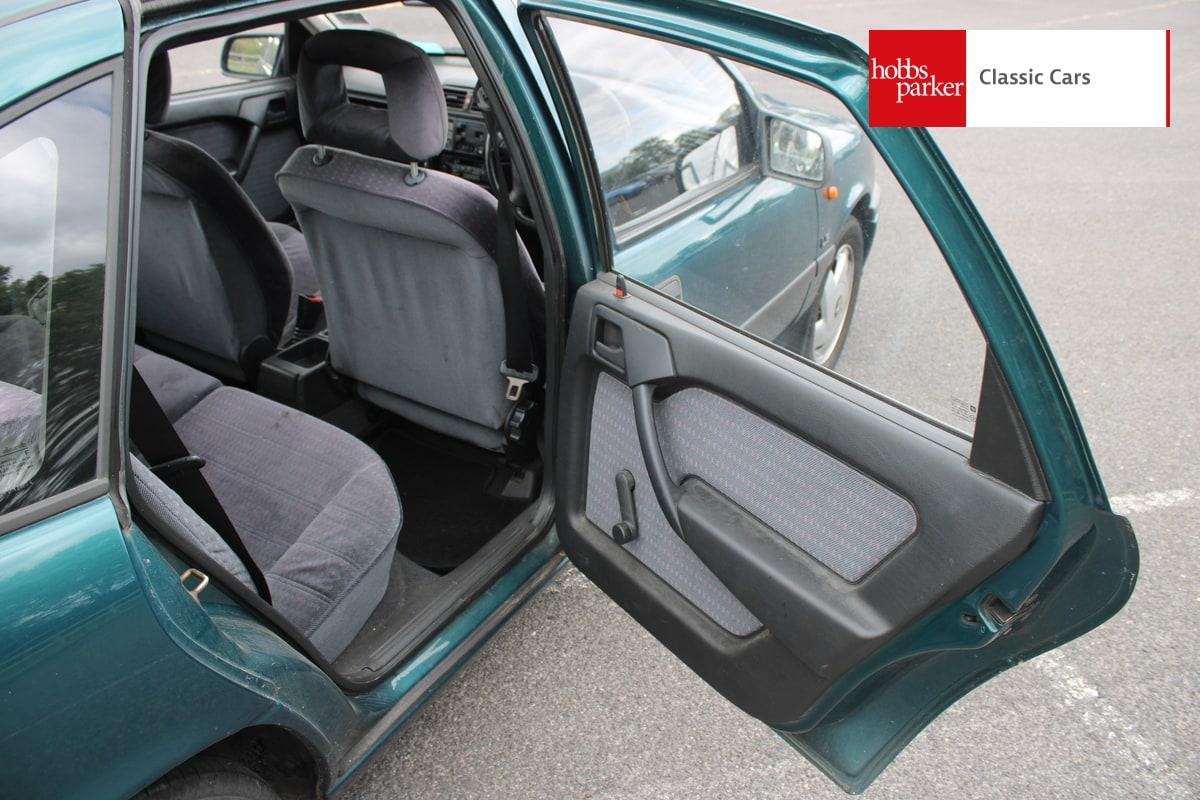 1995 Vauxhall CAVALIER LS 1.8