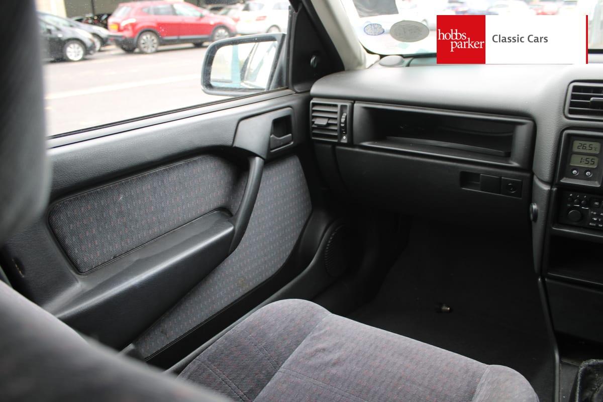 1995 Vauxhall CAVALIER LS 1.8