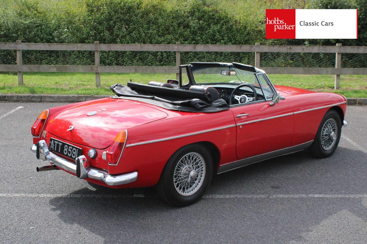 1972 MG B Roadster