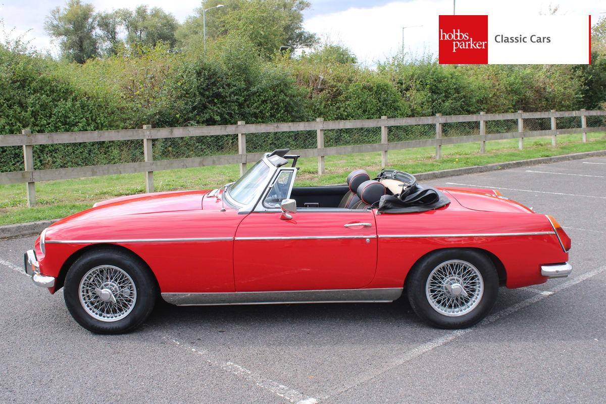 1972 MG B Roadster