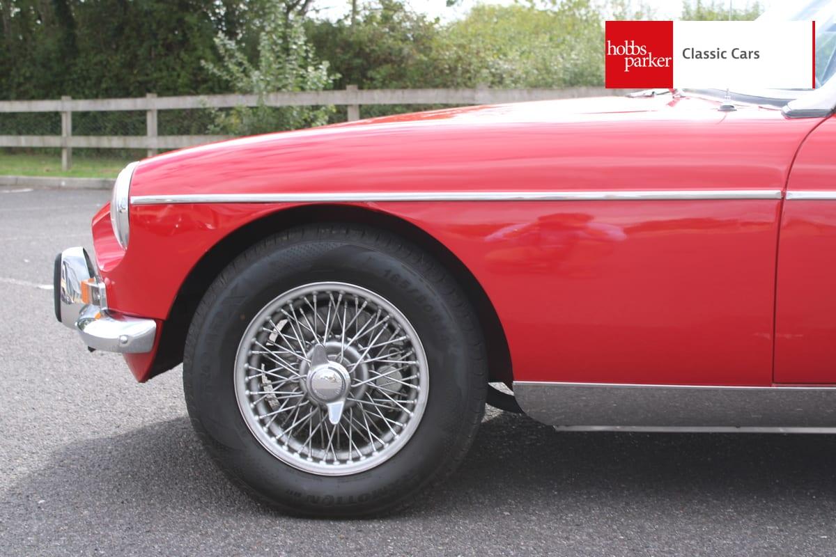 1972 MG B Roadster