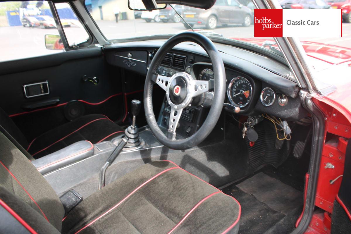 1972 MG B Roadster