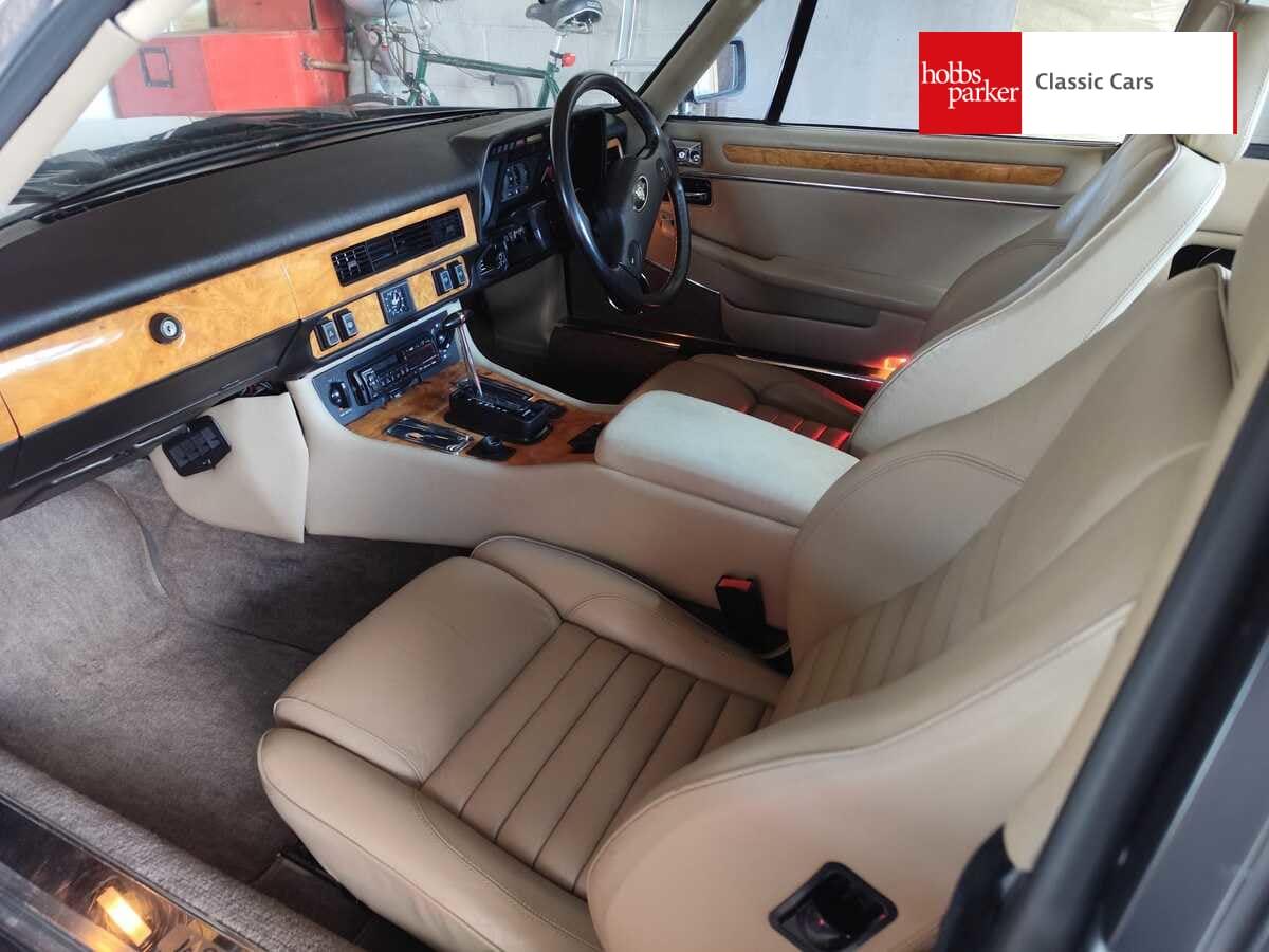 1989 Jaguar XJ-S AUTO