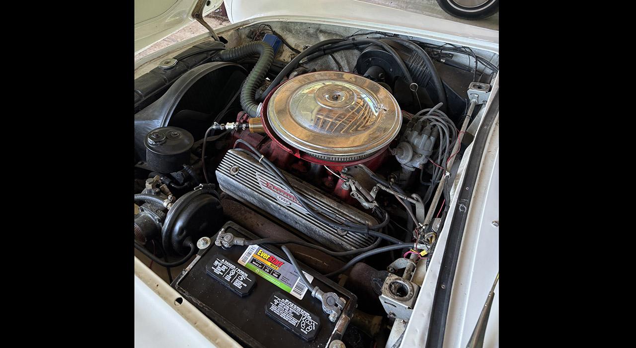 1957 Ford Thunderbird
