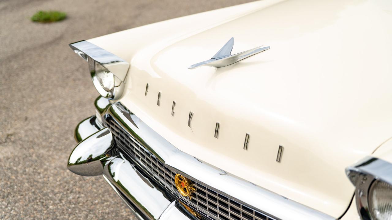 1957 Packard Clipper Country Sedan
