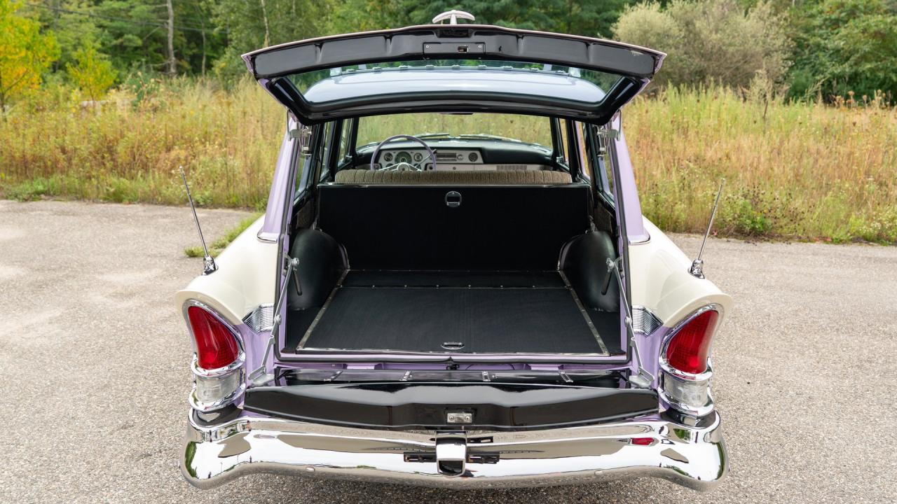 1957 Packard Clipper Country Sedan