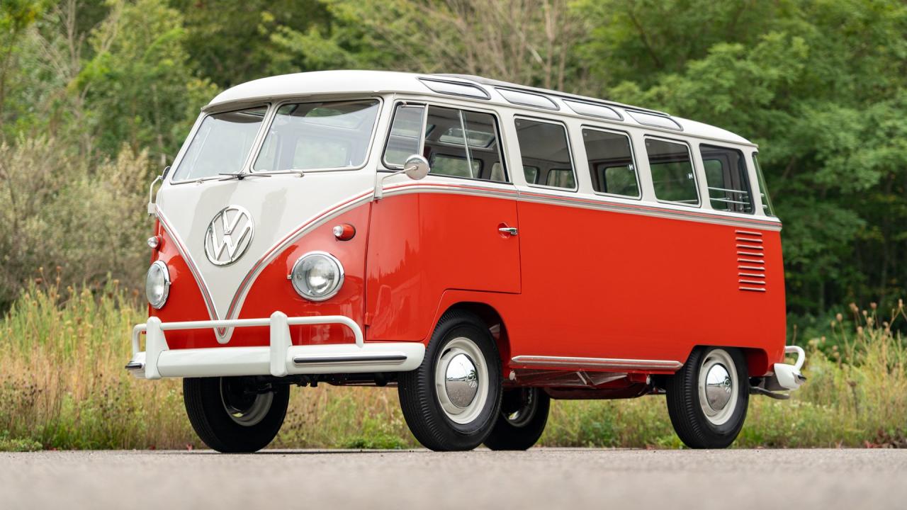 1961 Volkswagen 1961 Volkswagen Micro Bus De Luxe &lsquo;23-Window' Samba