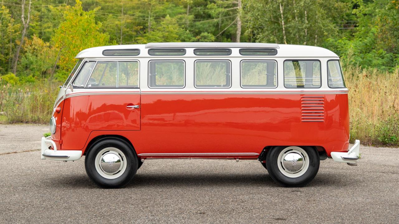 1961 Volkswagen 1961 Volkswagen Micro Bus De Luxe &lsquo;23-Window' Samba