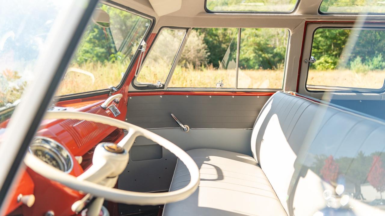 1961 Volkswagen 1961 Volkswagen Micro Bus De Luxe &lsquo;23-Window' Samba