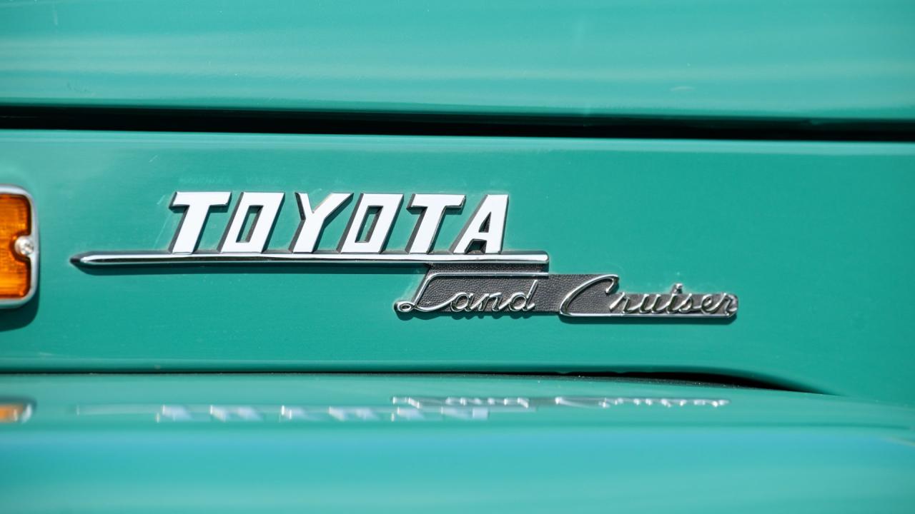 1972 Toyota Land Cruiser FJ43 Soft-Top