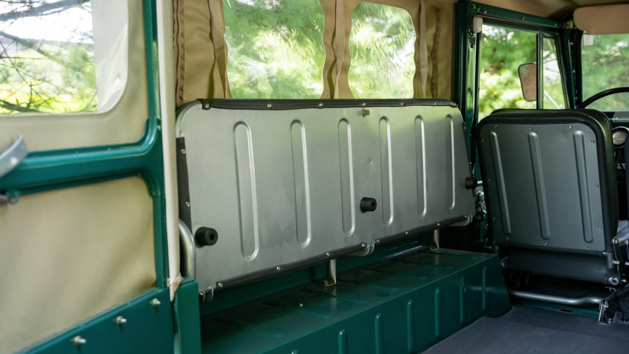 1972 Toyota Land Cruiser FJ43 Soft-Top
