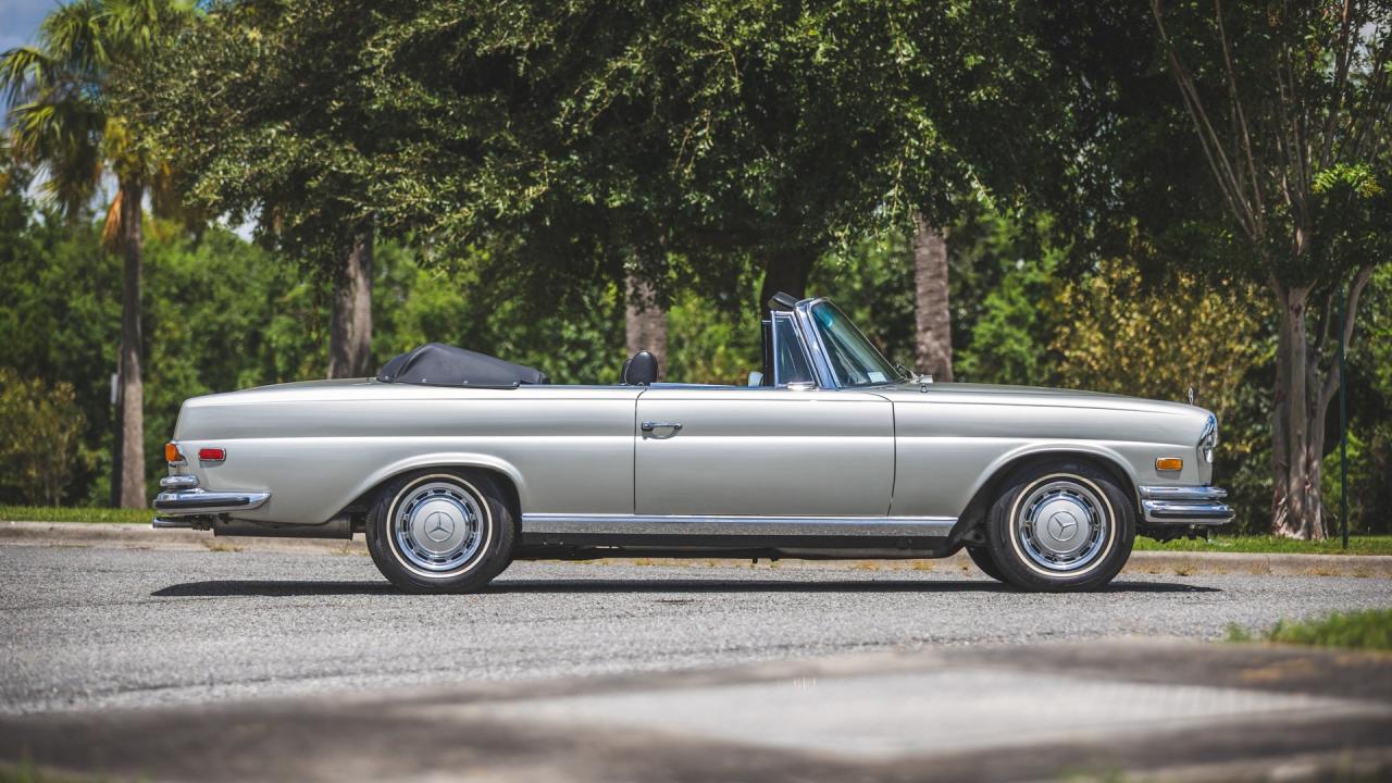 1971 Mercedes - Benz 280 SE 3.5 Cabriolet