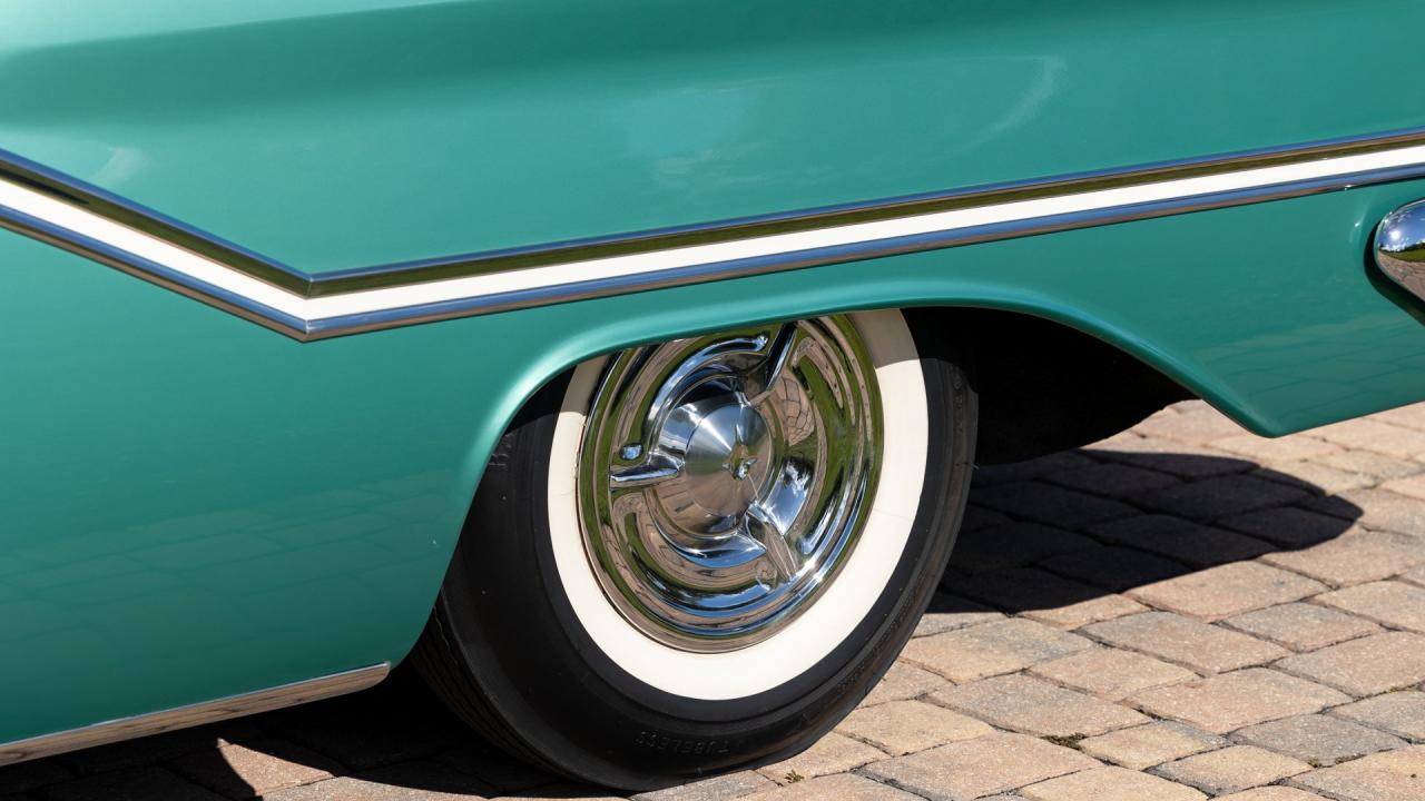 1957 Oldsmobile 98 Starfire Ninety-Eight Convertible
