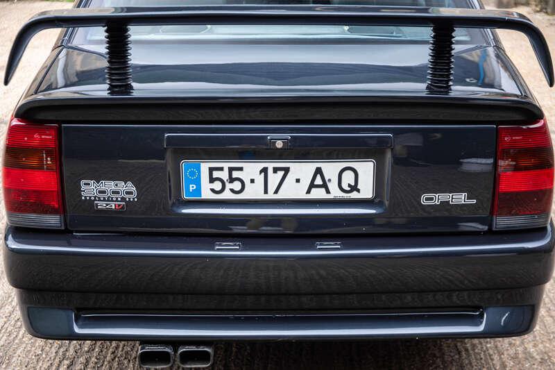 1992 Opel OMEGA 3.0