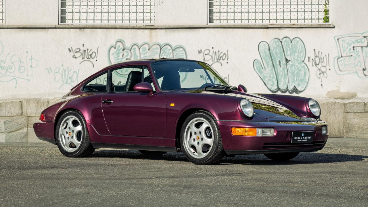 1993 Porsche 911 Carrera 2 Coupe