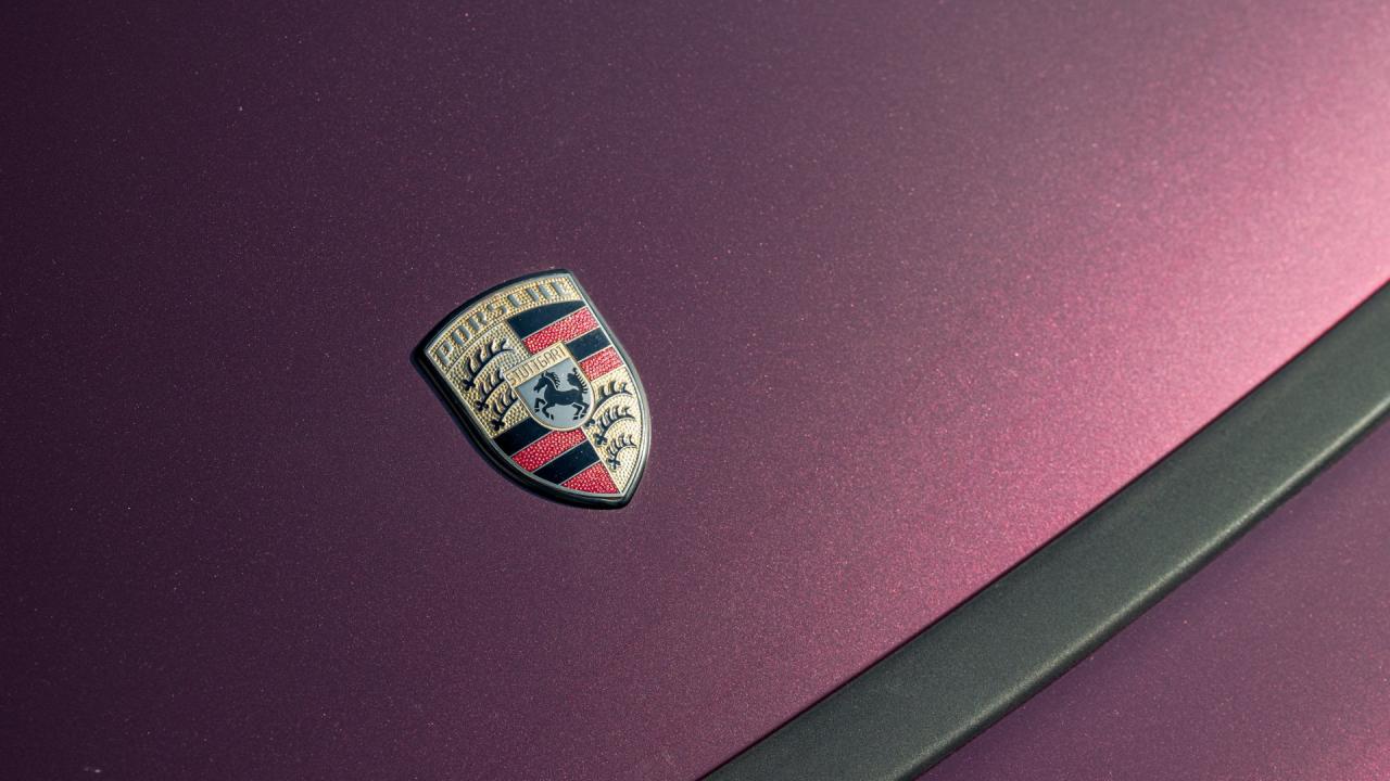 1993 Porsche 911 Carrera 2 Coupe