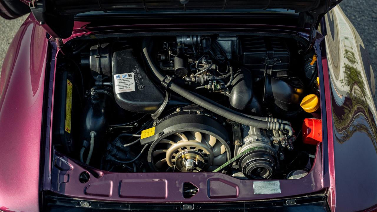 1993 Porsche 911 Carrera 2 Coupe