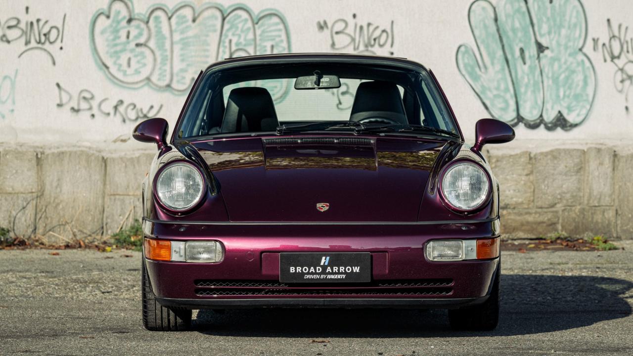 1993 Porsche 911 Carrera 2 Coupe