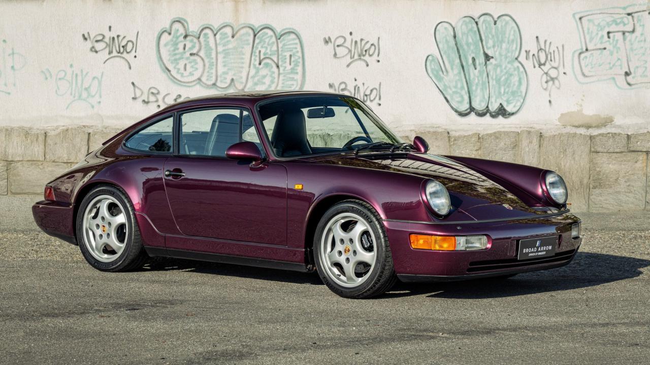 1993 Porsche 911 Carrera 2 Coupe