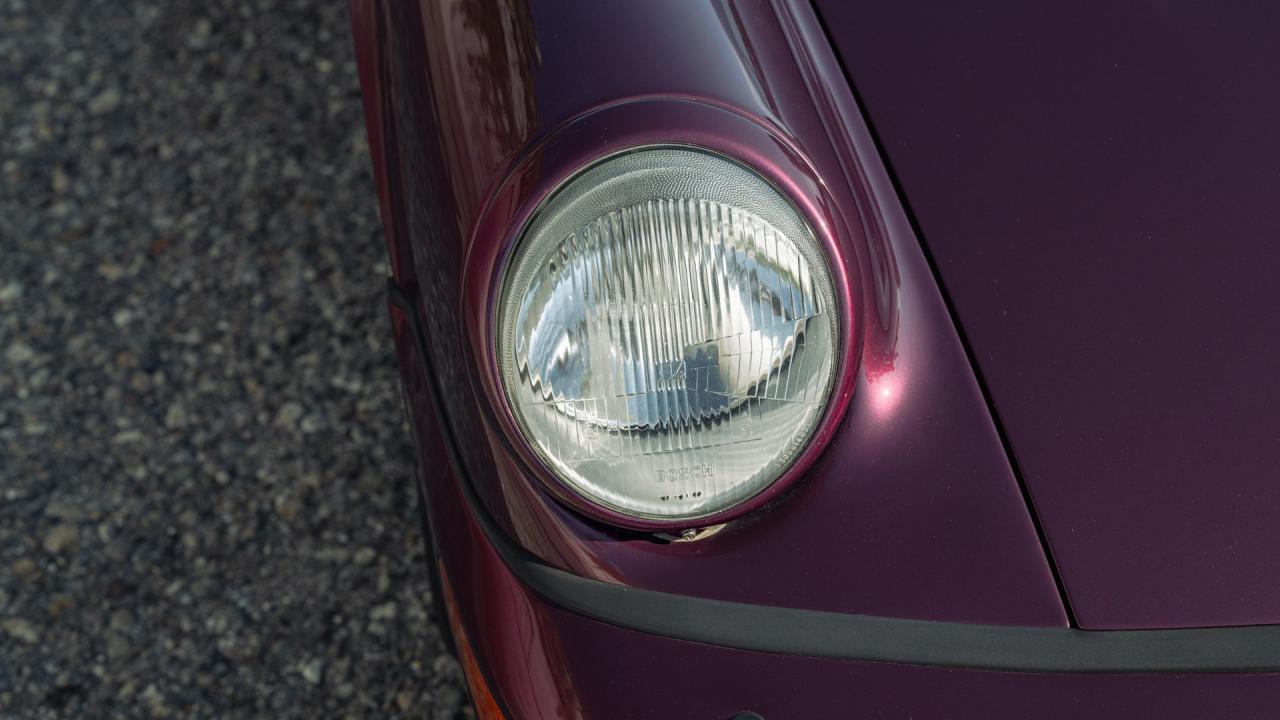 1993 Porsche 911 Carrera 2 Coupe