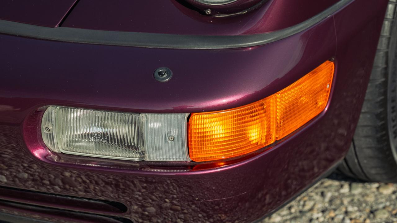 1993 Porsche 911 Carrera 2 Coupe