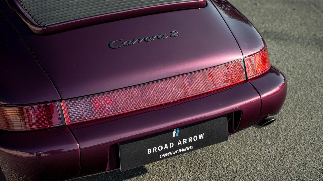 1993 Porsche 911 Carrera 2 Coupe