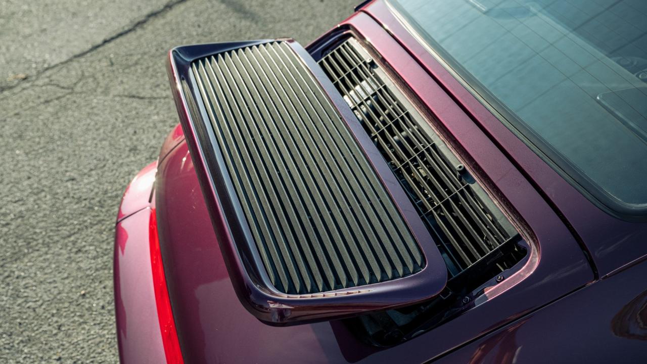 1993 Porsche 911 Carrera 2 Coupe
