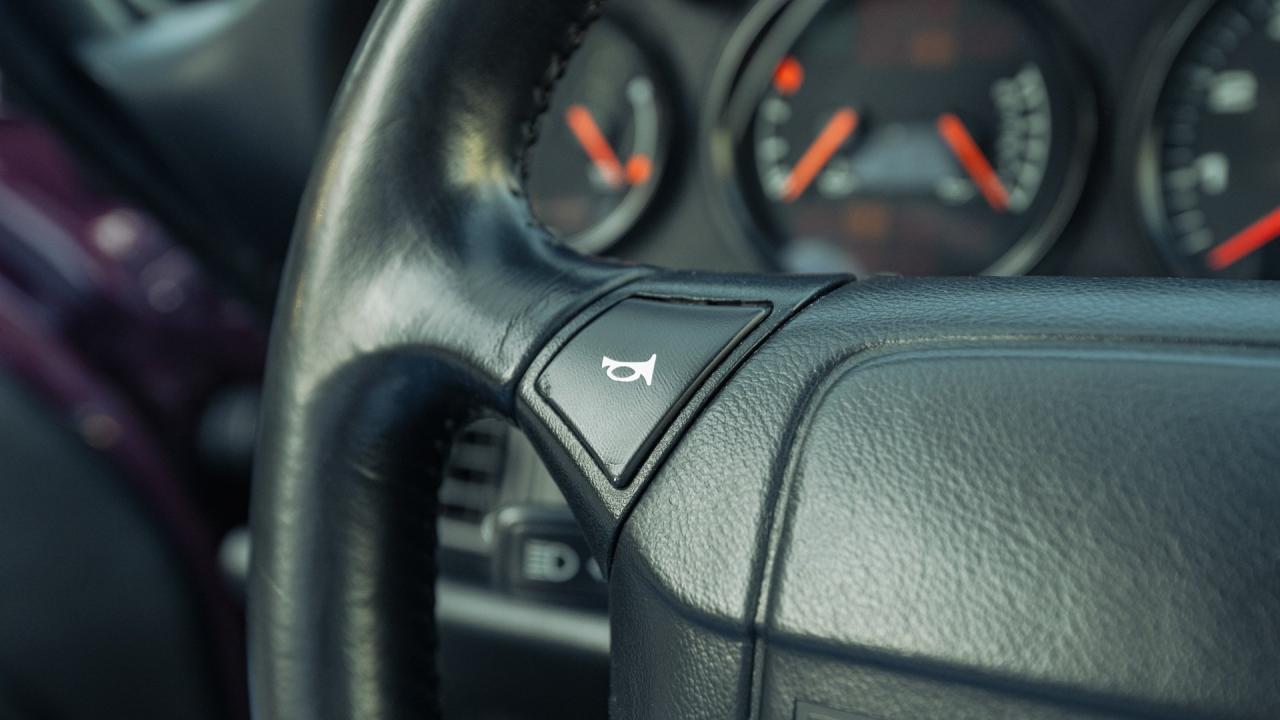 1993 Porsche 911 Carrera 2 Coupe