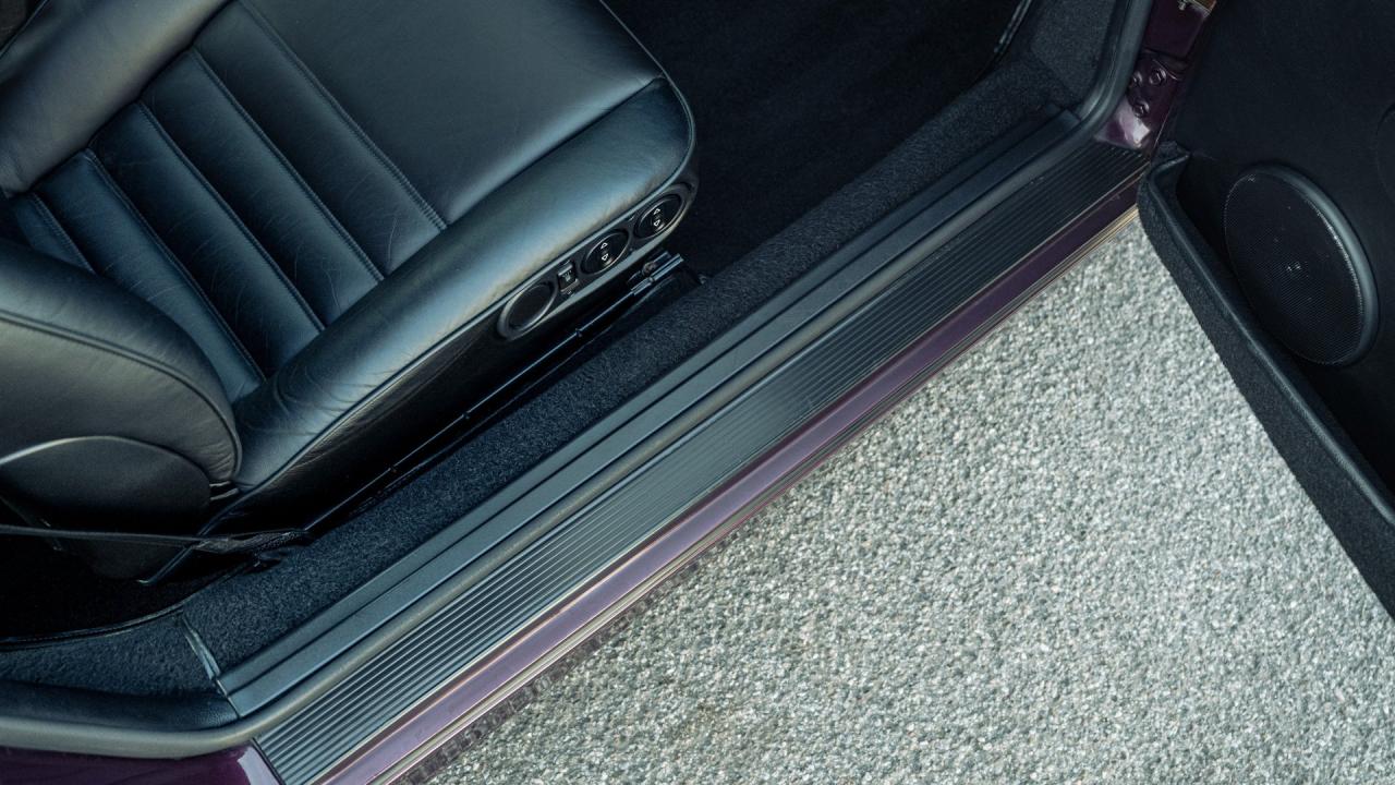 1993 Porsche 911 Carrera 2 Coupe