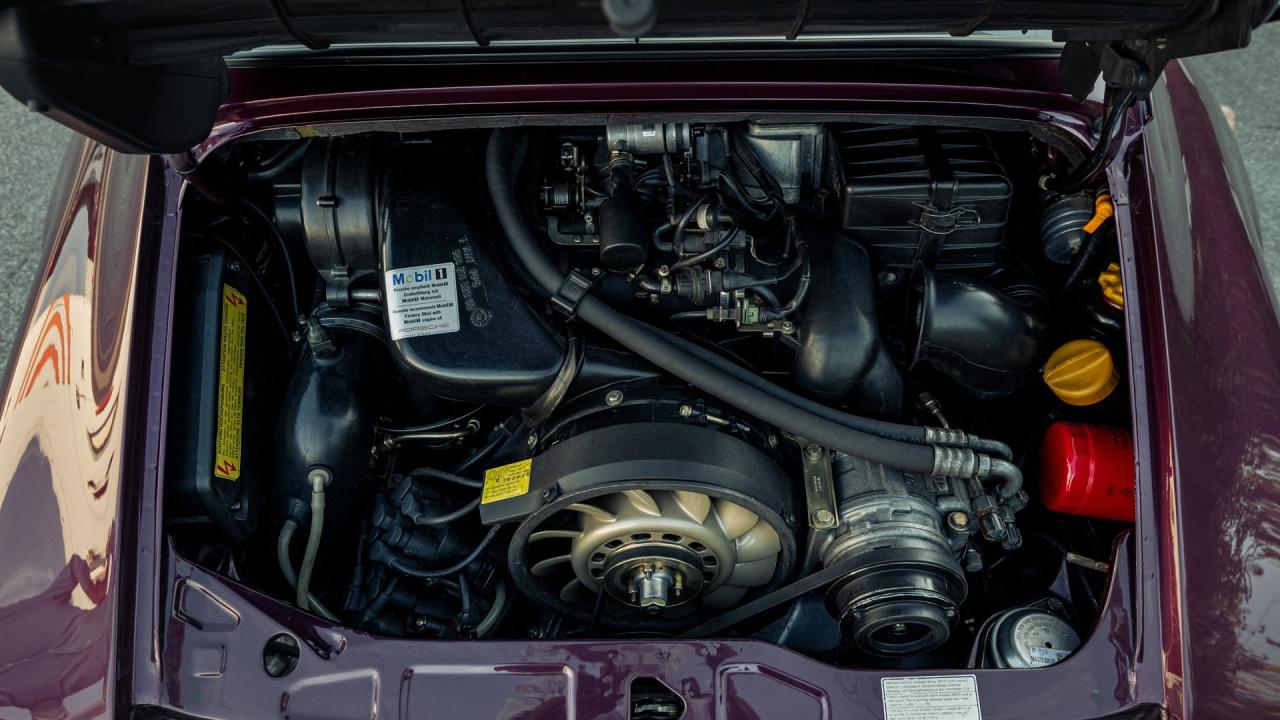 1993 Porsche 911 Carrera 2 Coupe