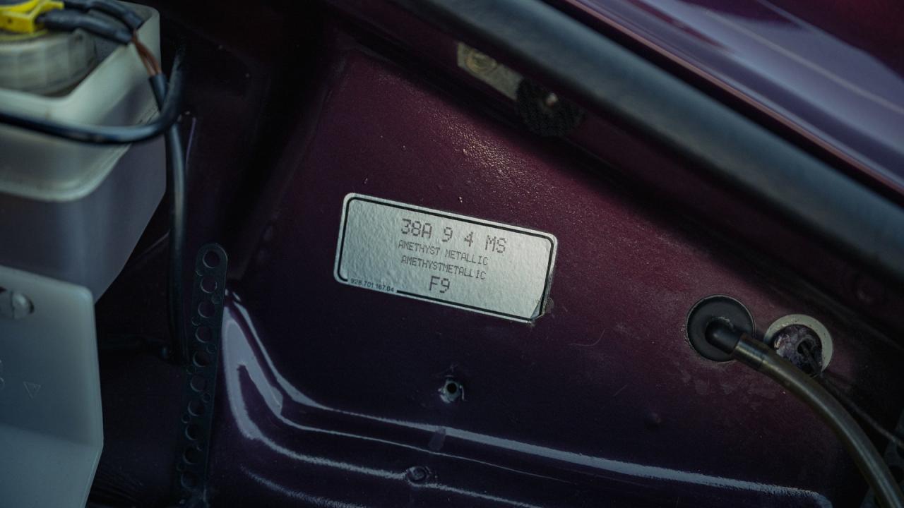 1993 Porsche 911 Carrera 2 Coupe