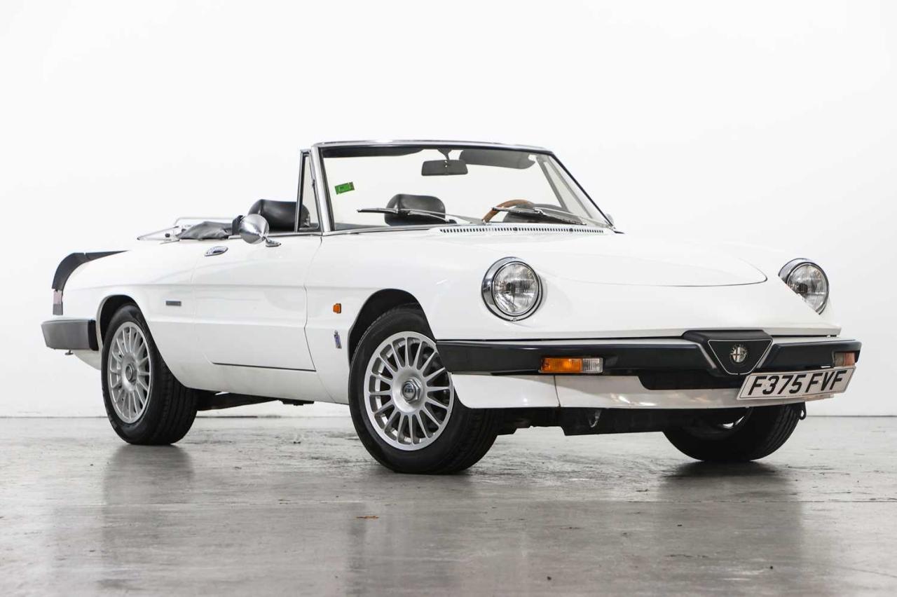 1988 Alfa Romeo Romeo Spider S3 1.6