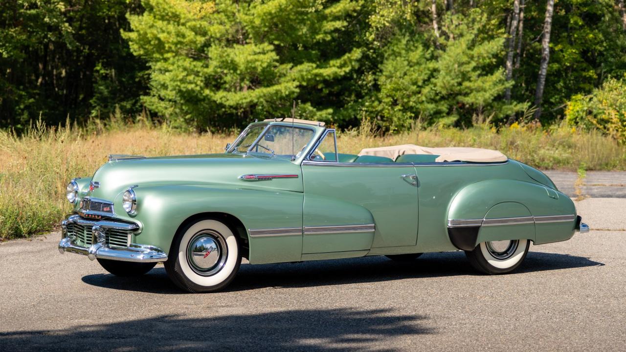 1942 Oldsmobile Custom Eight Cruiser Convertible Coupe