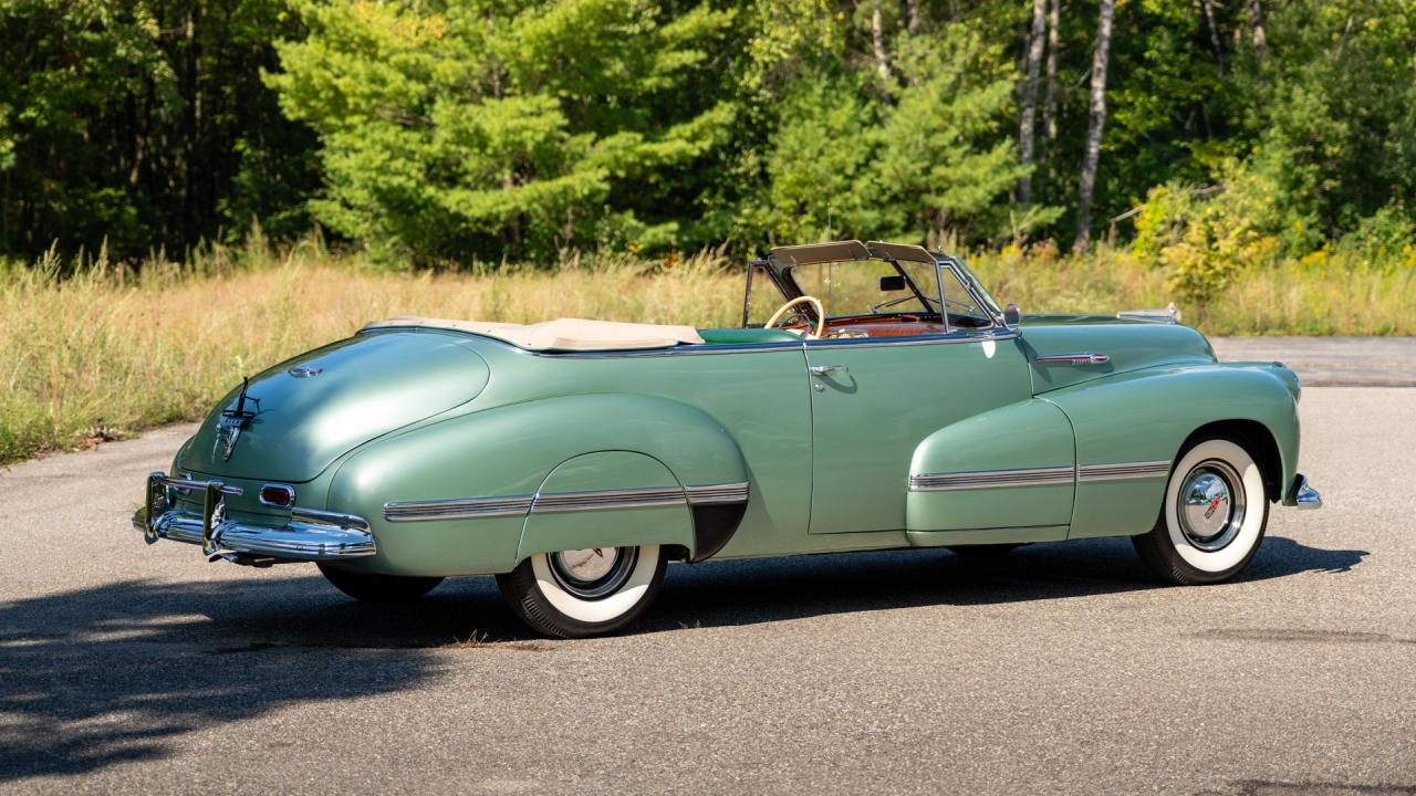 1942 Oldsmobile Custom Eight Cruiser Convertible Coupe