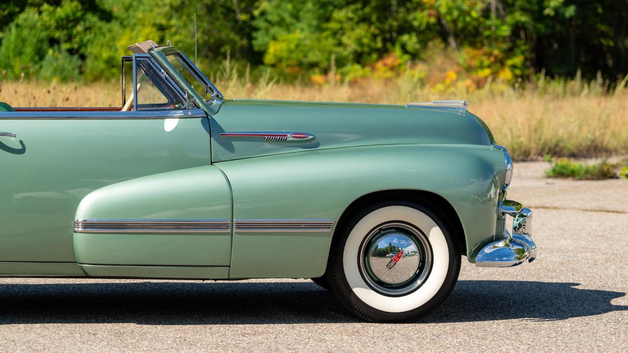1942 Oldsmobile Custom Eight Cruiser Convertible Coupe