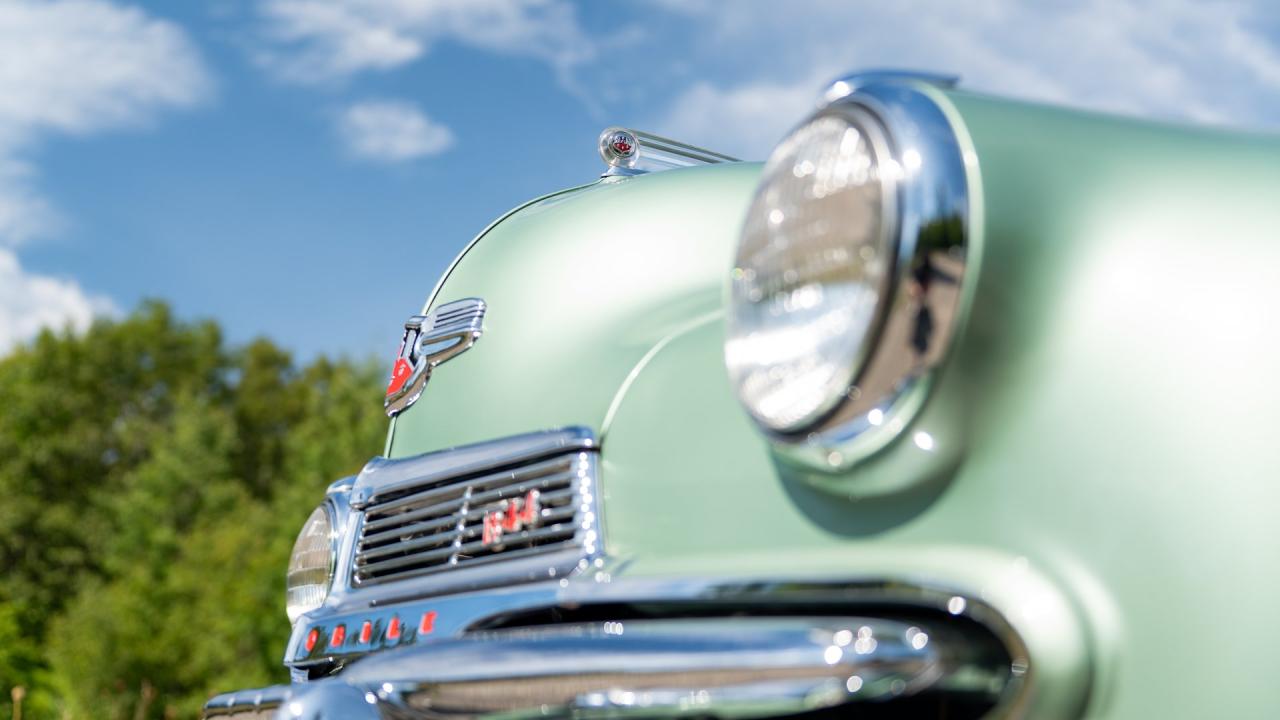 1942 Oldsmobile Custom Eight Cruiser Convertible Coupe
