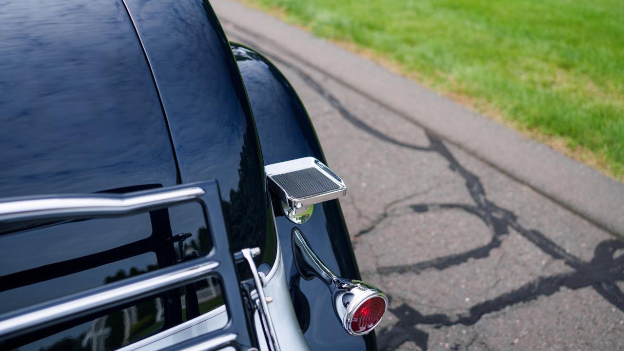 1933 Packard Eight 1001 Coupe-Roadster
