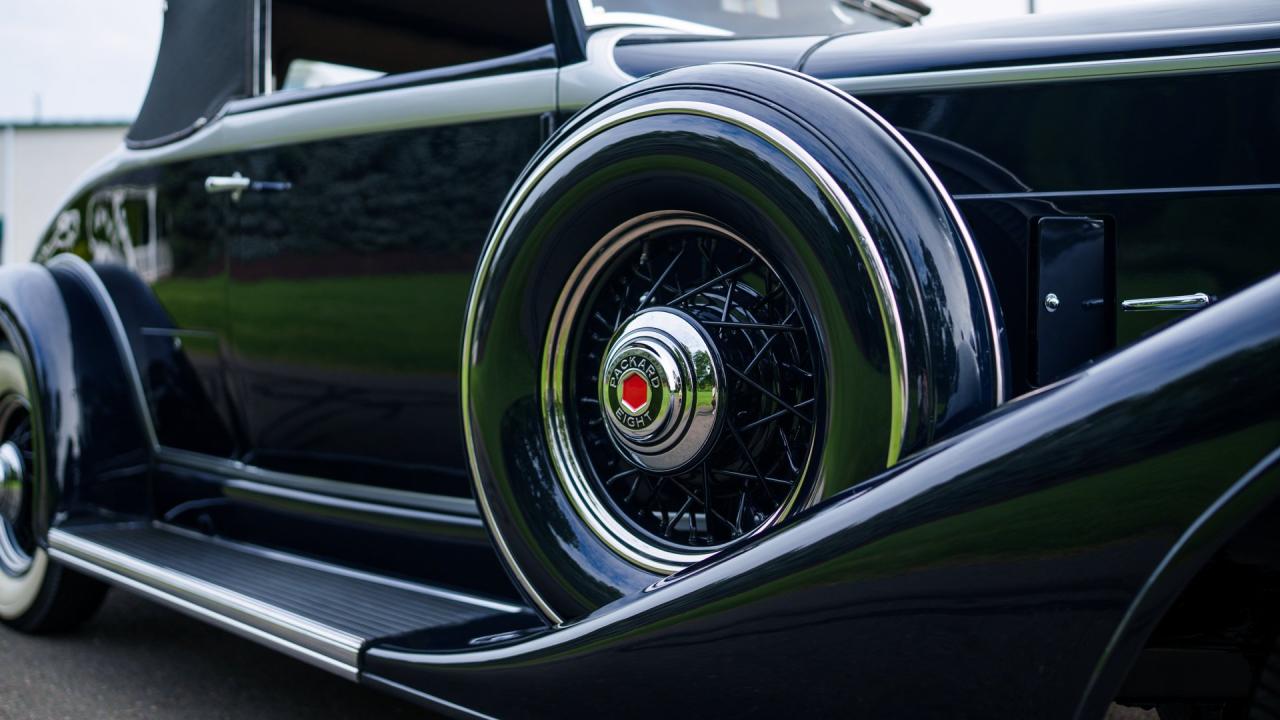 1933 Packard Eight 1001 Coupe-Roadster