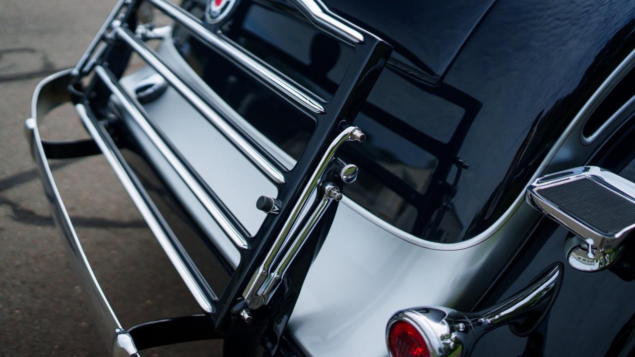 1933 Packard Eight 1001 Coupe-Roadster