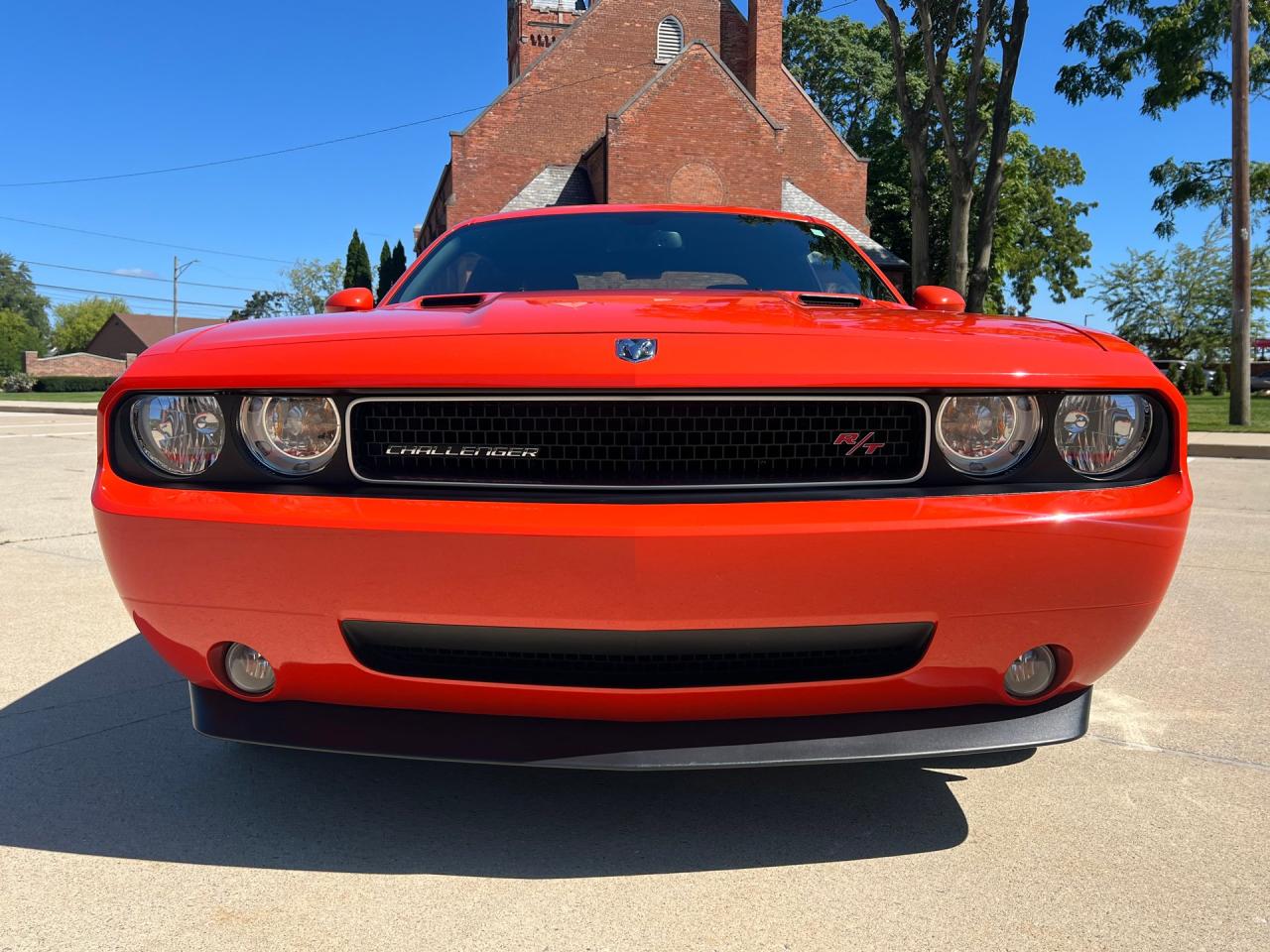 2009 Challenger Trailer