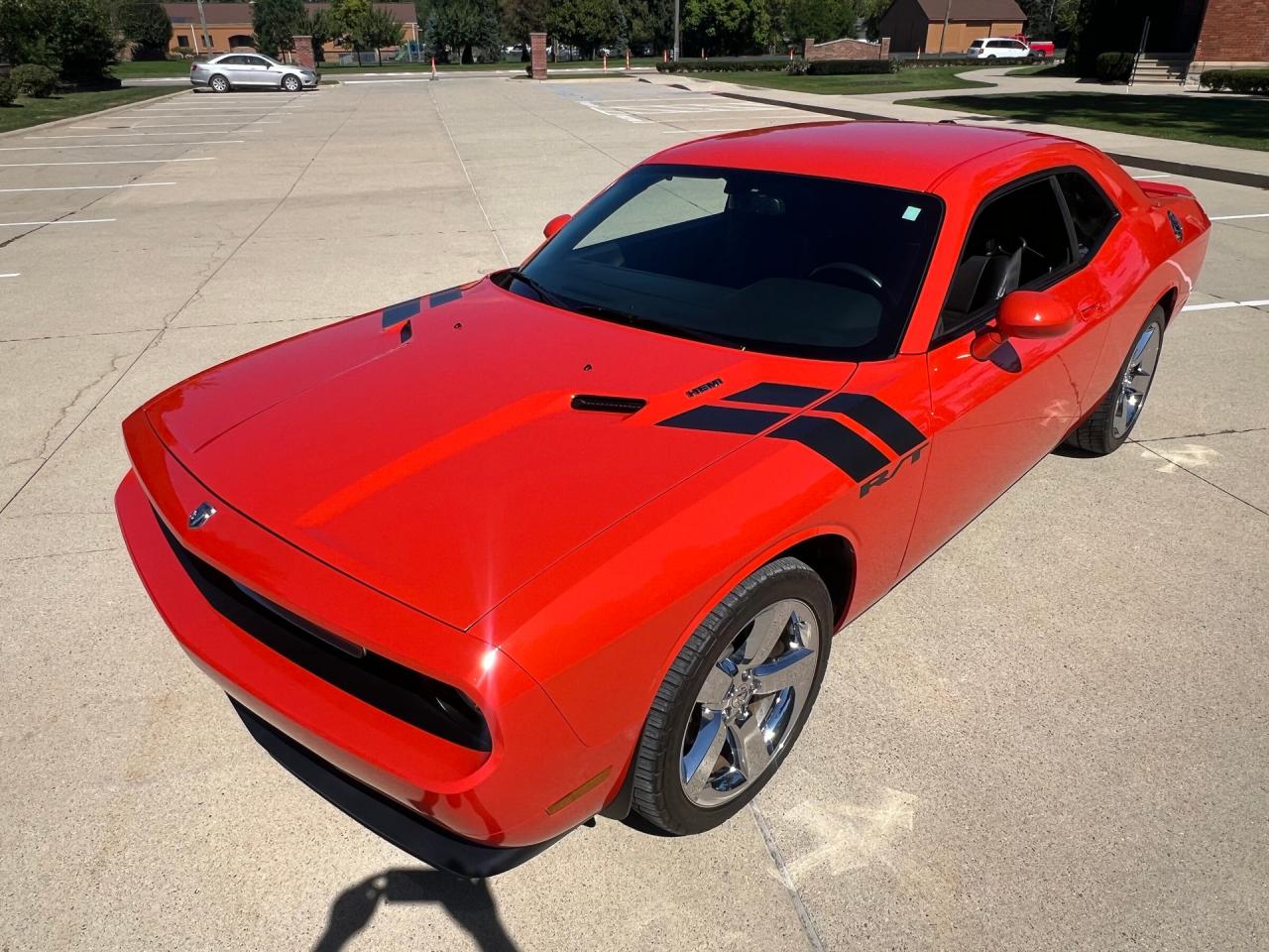 2009 Challenger Trailer