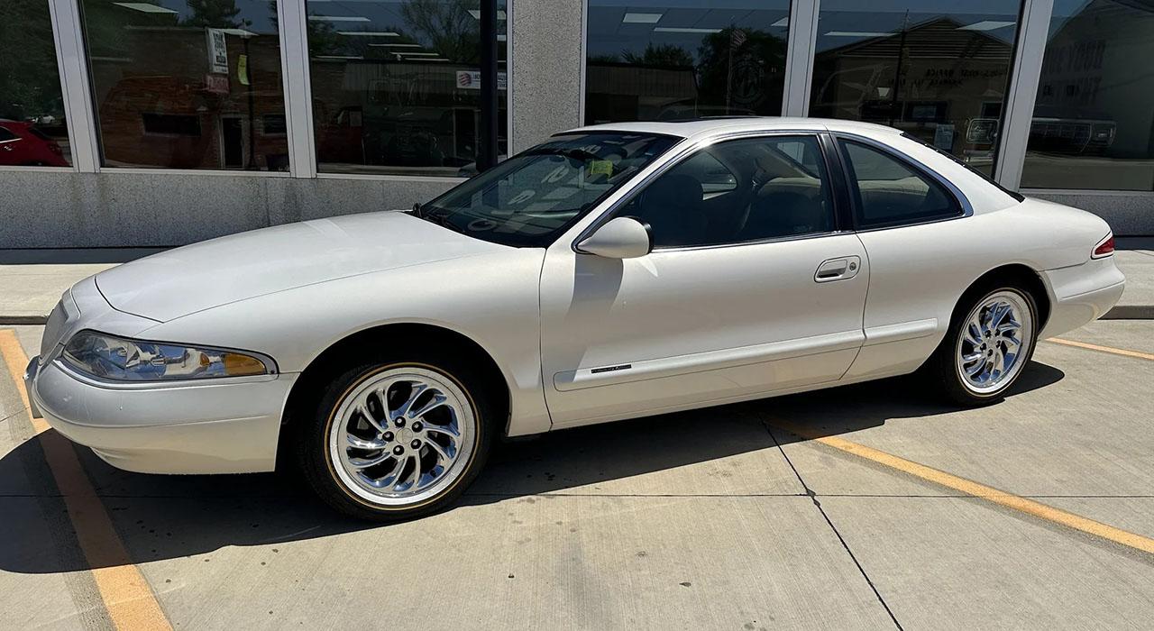 1998 Lincoln Mark VIII