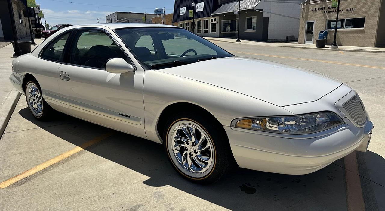 1998 Lincoln Mark VIII