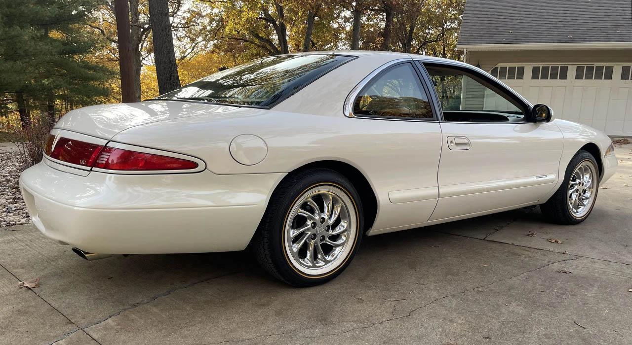 1998 Lincoln Mark VIII