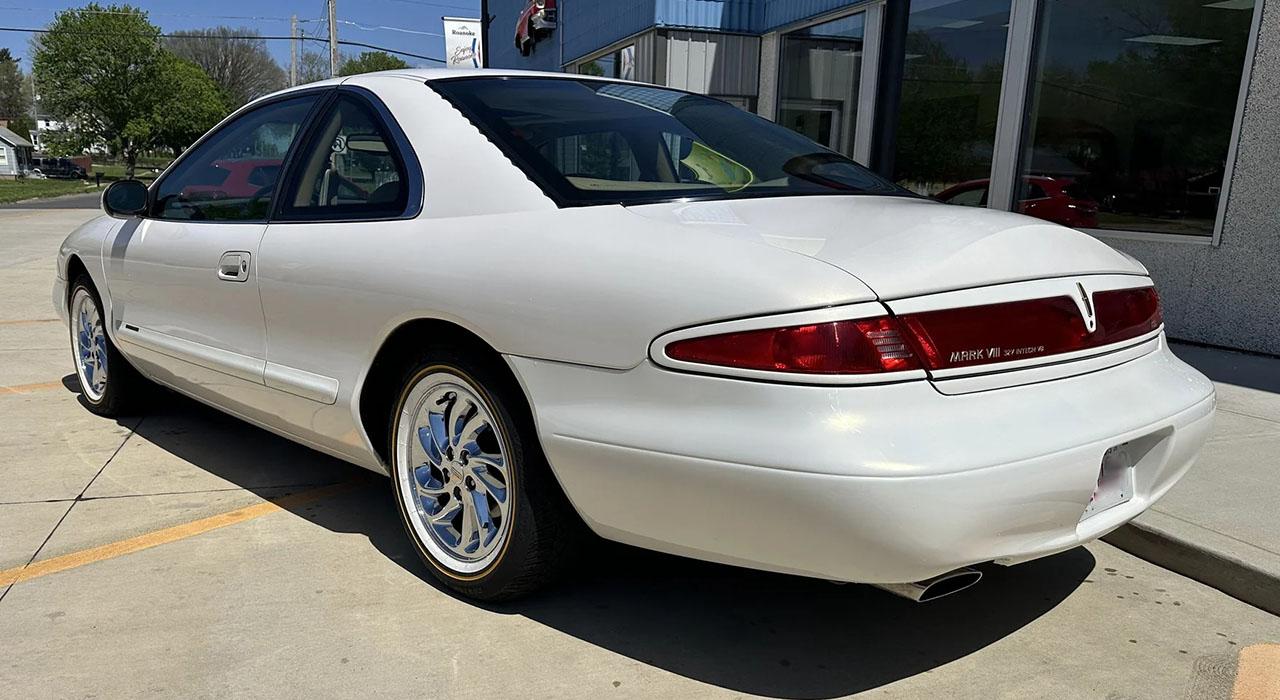 1998 Lincoln Mark VIII